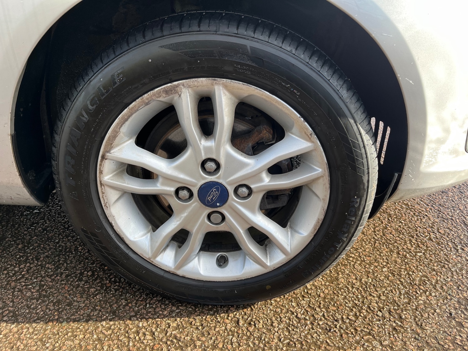 Used Ford Fiesta 2015 for sale - 77568648: Photo 11