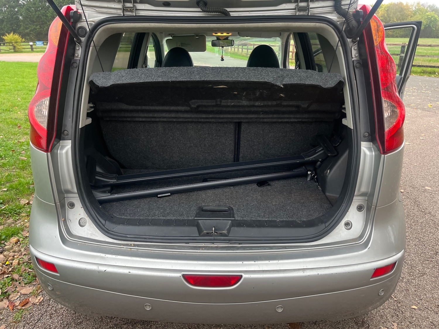 Used Nissan Note 2010 for sale - 76376435: Photo 12