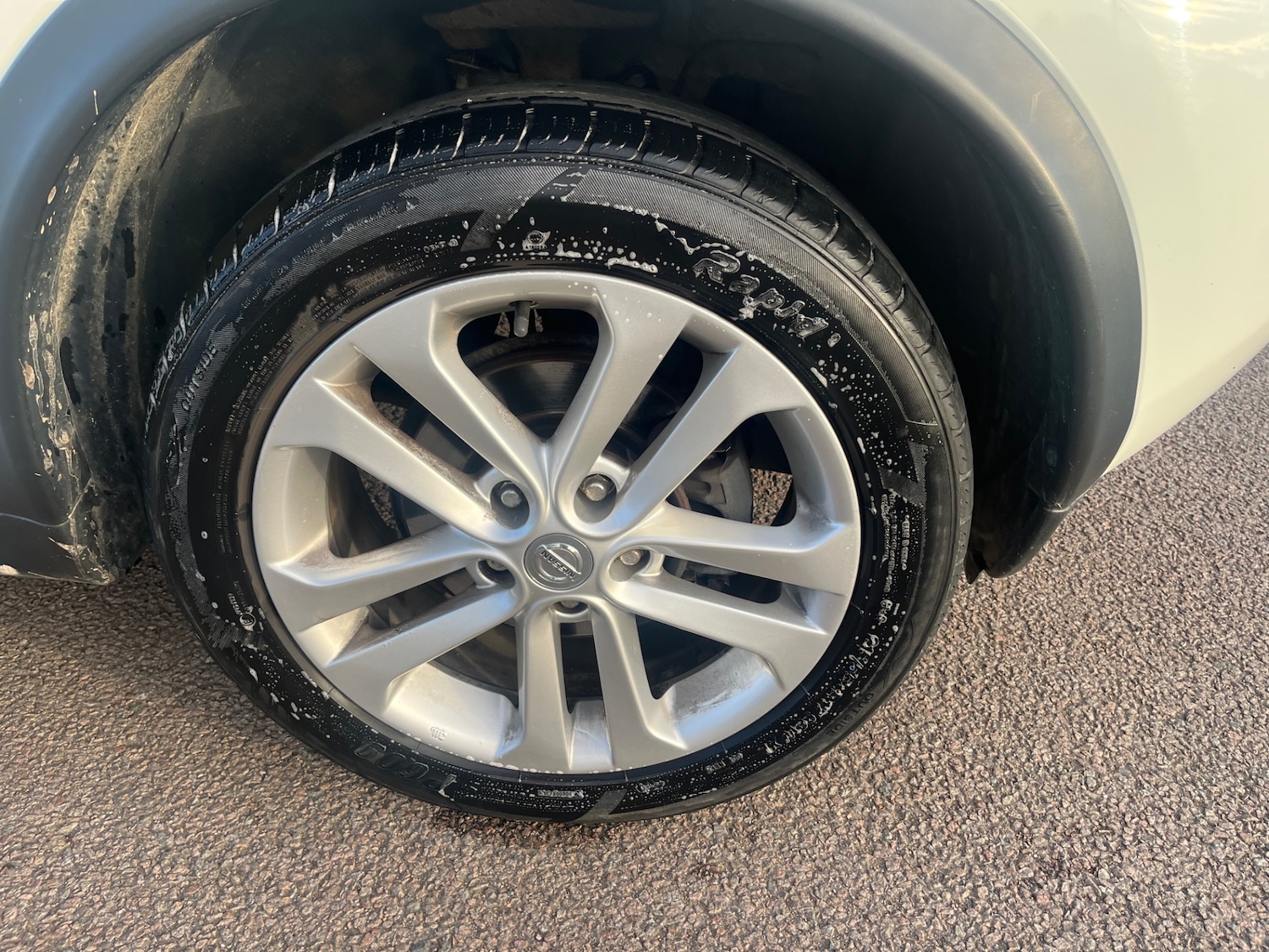 Used Nissan Juke 2010 for sale - 76466057: Photo 10