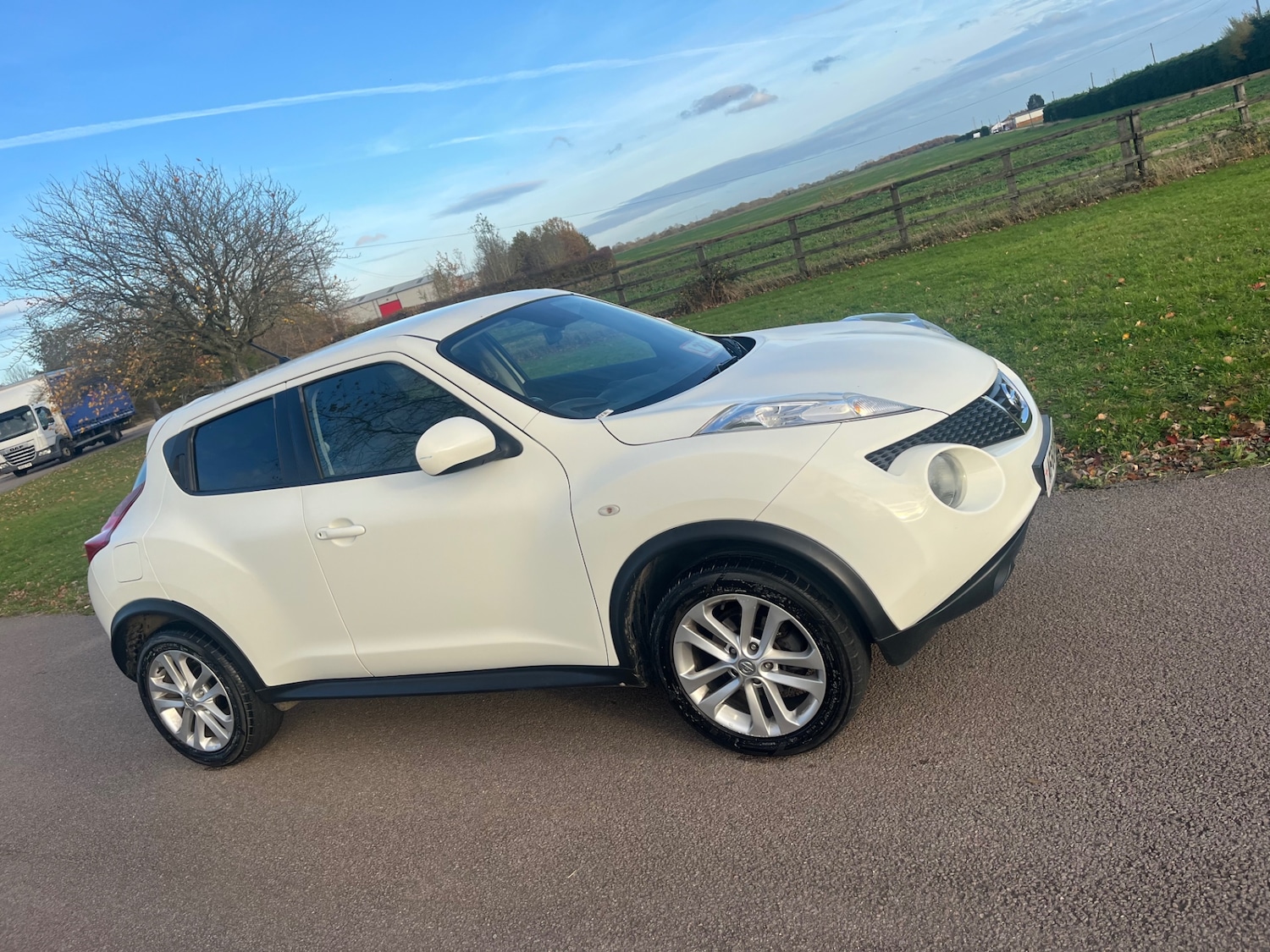 Used Nissan Juke 2010 for sale - 76466057: Photo 2