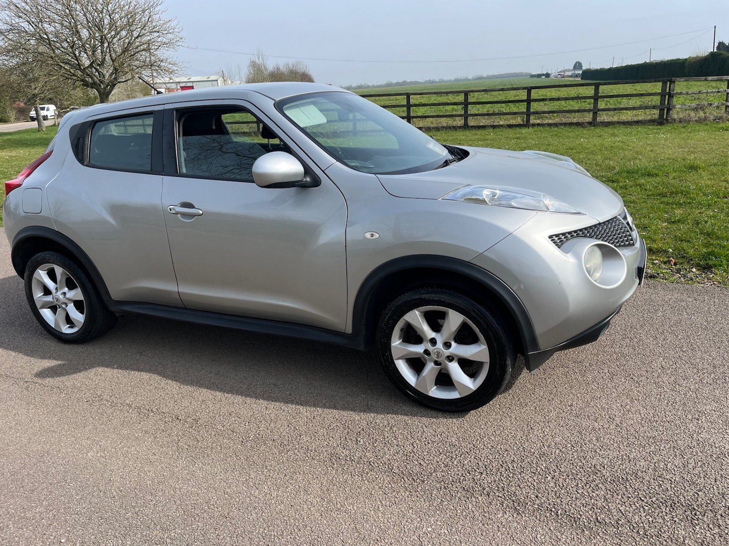 Used Nissan Juke 2012 for sale - 77983700: Photo 2