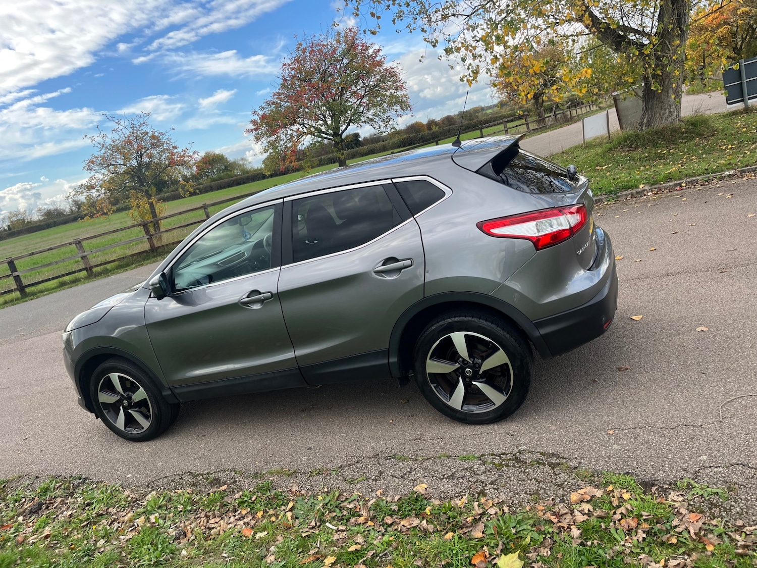 Used Nissan Qashqai 2015 for sale - 76342059: Photo 7
