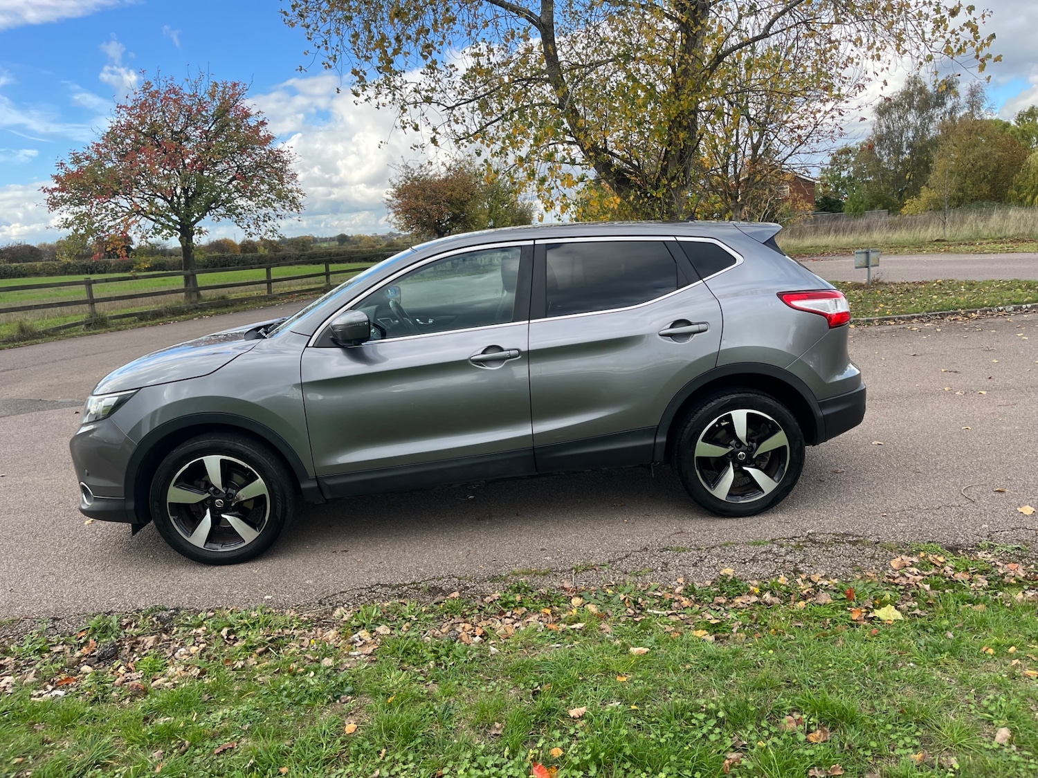 Used Nissan Qashqai 2015 for sale - 76342059: Photo 8