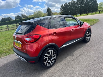Used Renault Captur 2015 for sale - 78353830: Photo