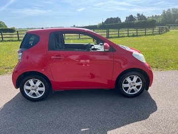 Used Toyota IQ 2009 for sale - 78643558: Photo