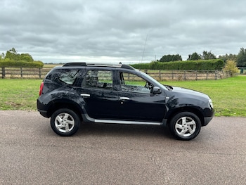 Used Dacia Duster 2013 for sale - 75982508: Photo