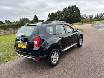 Used Dacia Duster 2013 for sale - 75982508: Photo