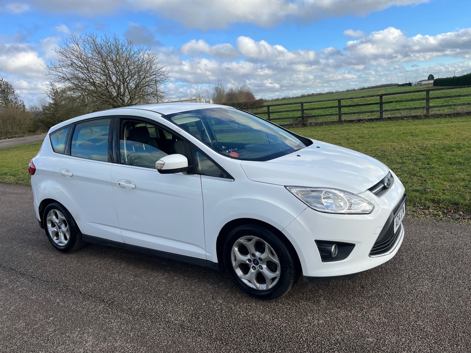Used Ford C-Max 2014 for sale - 77271605: Photo 2