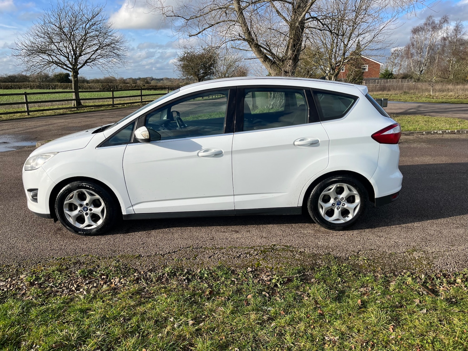 Used Ford C-Max 2014 for sale - 77271605: Photo 7