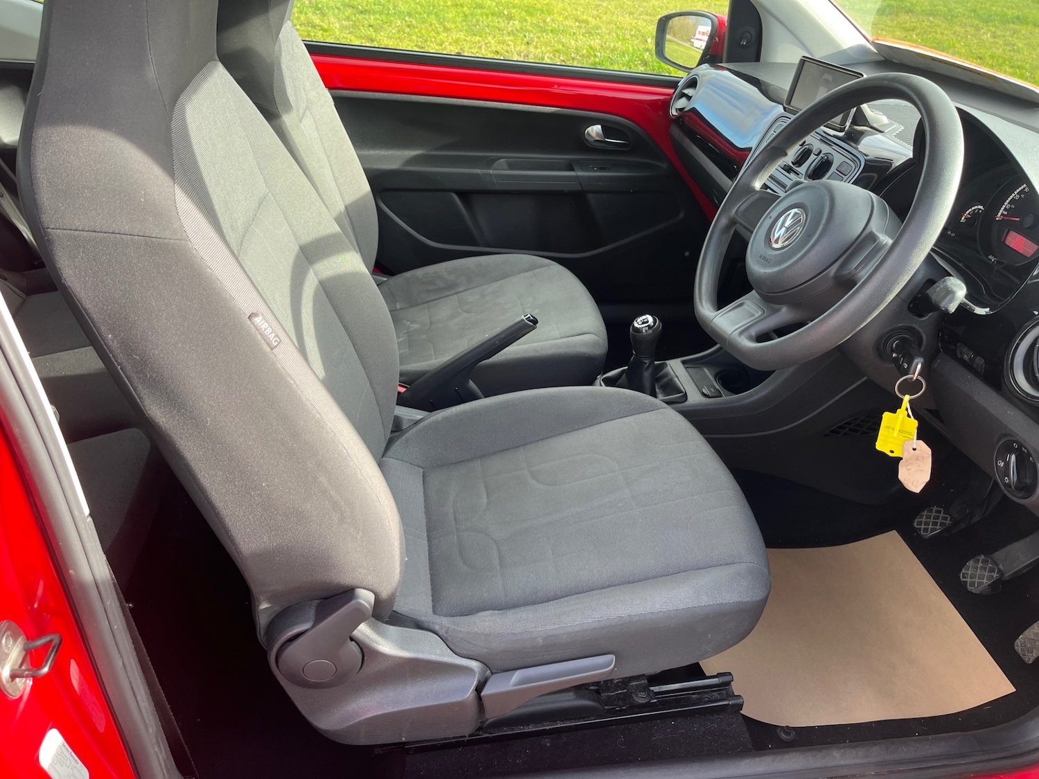 Used Volkswagen up! 2012 for sale - 77529318: Photo 14