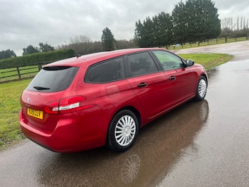 Used Peugeot 308 2019 for sale - 77272608: Photo