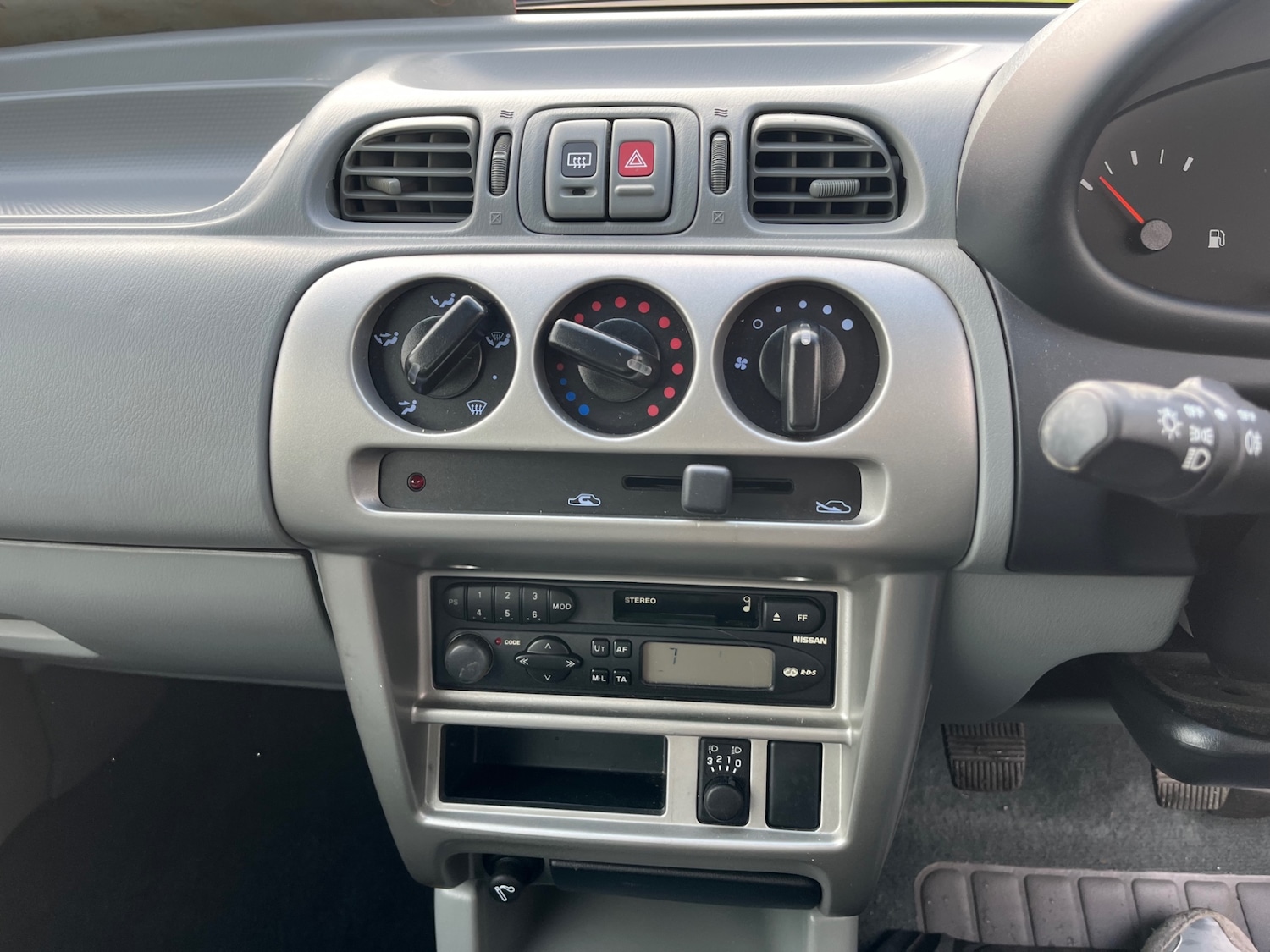 Used Nissan Micra 2000 for sale - 77568067: Photo 11