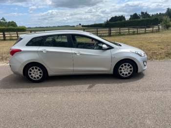 Used Hyundai i30 2012 for sale - 75045873: Photo