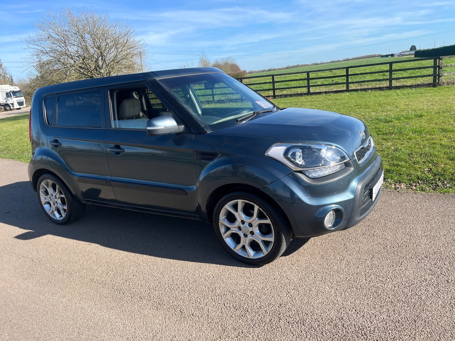 Used Kia Soul 2012 for sale - 77730968: Photo 2