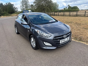 Used Hyundai i30 2015 for sale - 79420998: Photo
