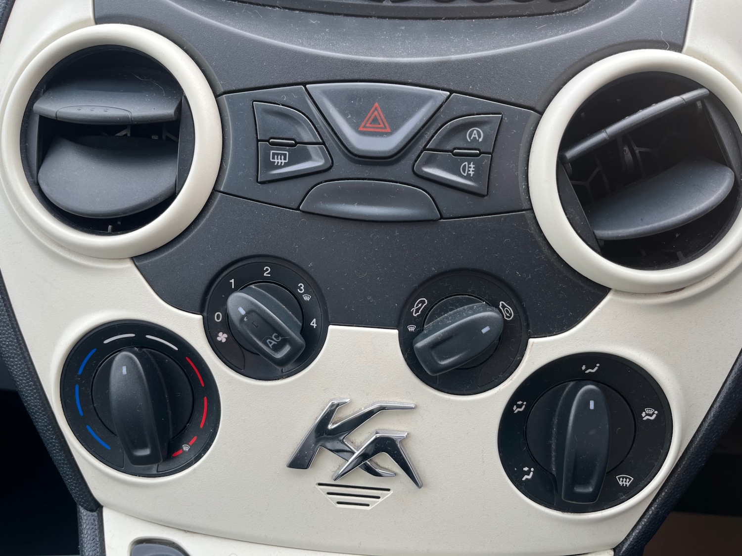 Used Ford Ka 2012 for sale - 77983376: Photo 19