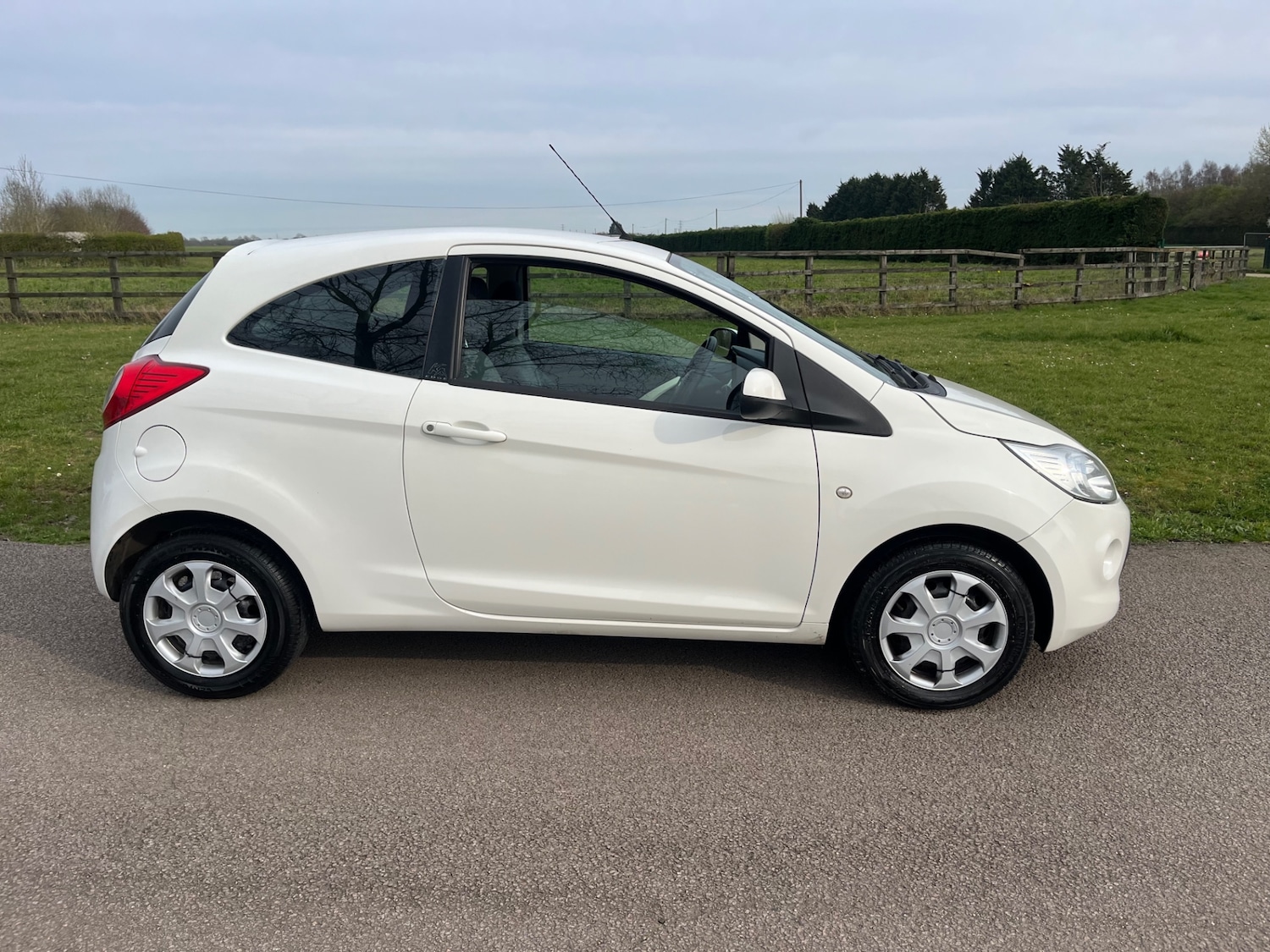 Used Ford Ka 2012 for sale - 77983376: Photo 3
