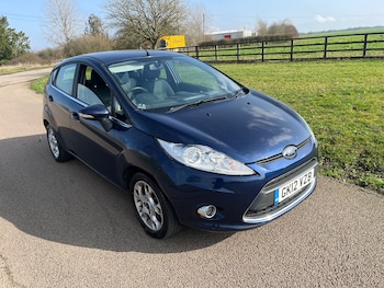 2012 (12) - 1.25 Zetec 5dr [82]