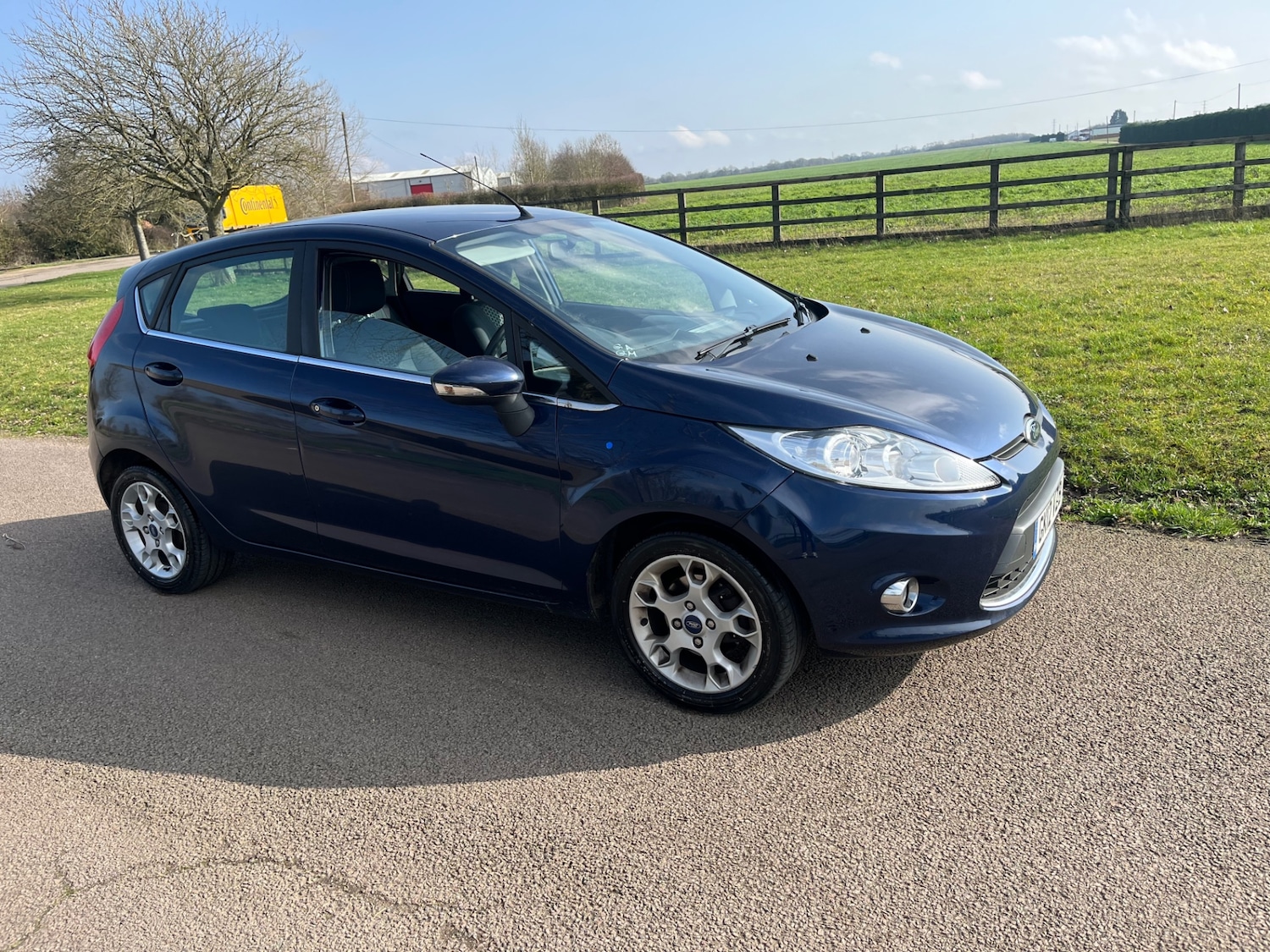 Used Ford Fiesta 2012 for sale - 77662579: Photo 2