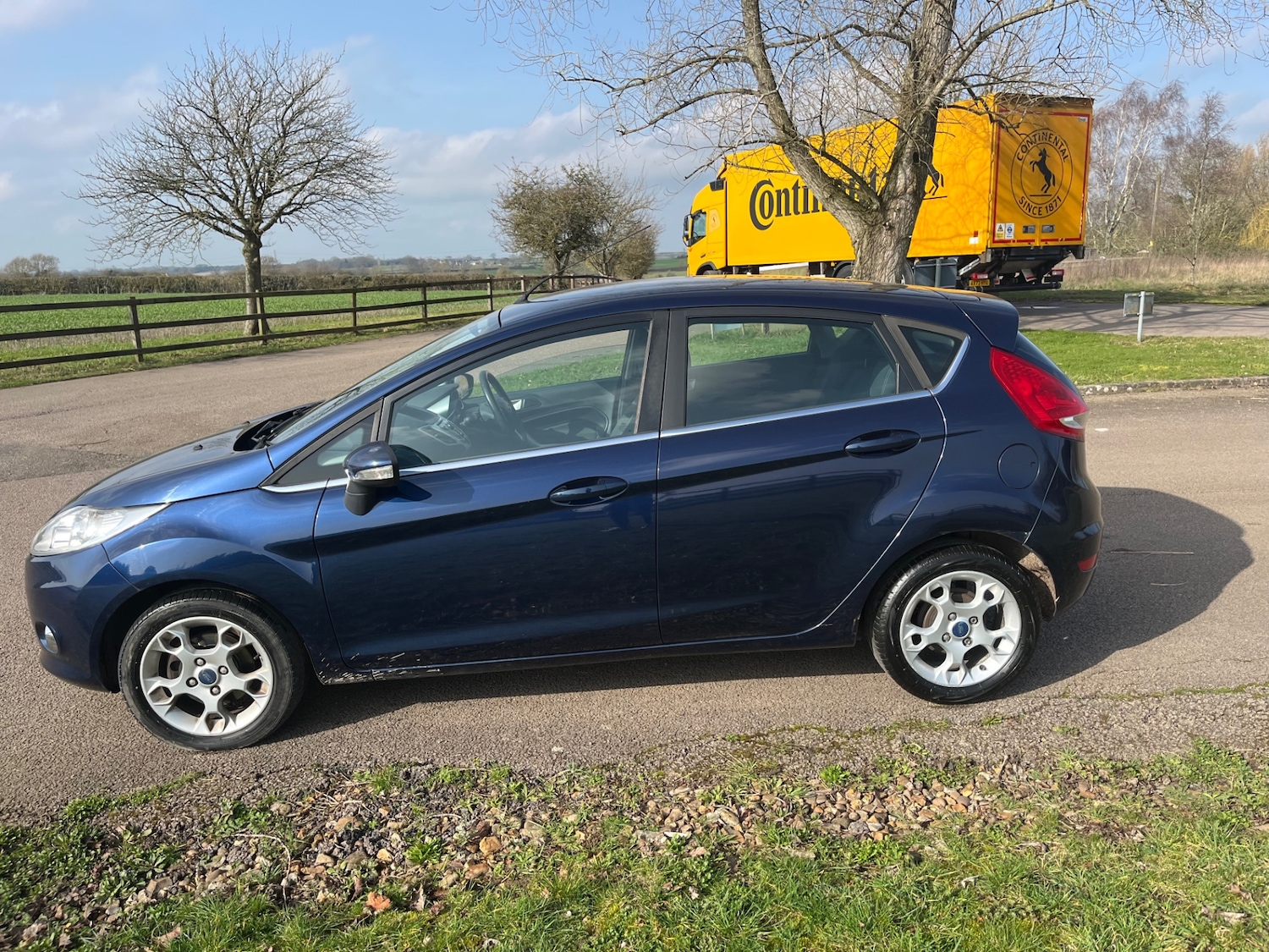 Used Ford Fiesta 2012 for sale - 77662579: Photo 8