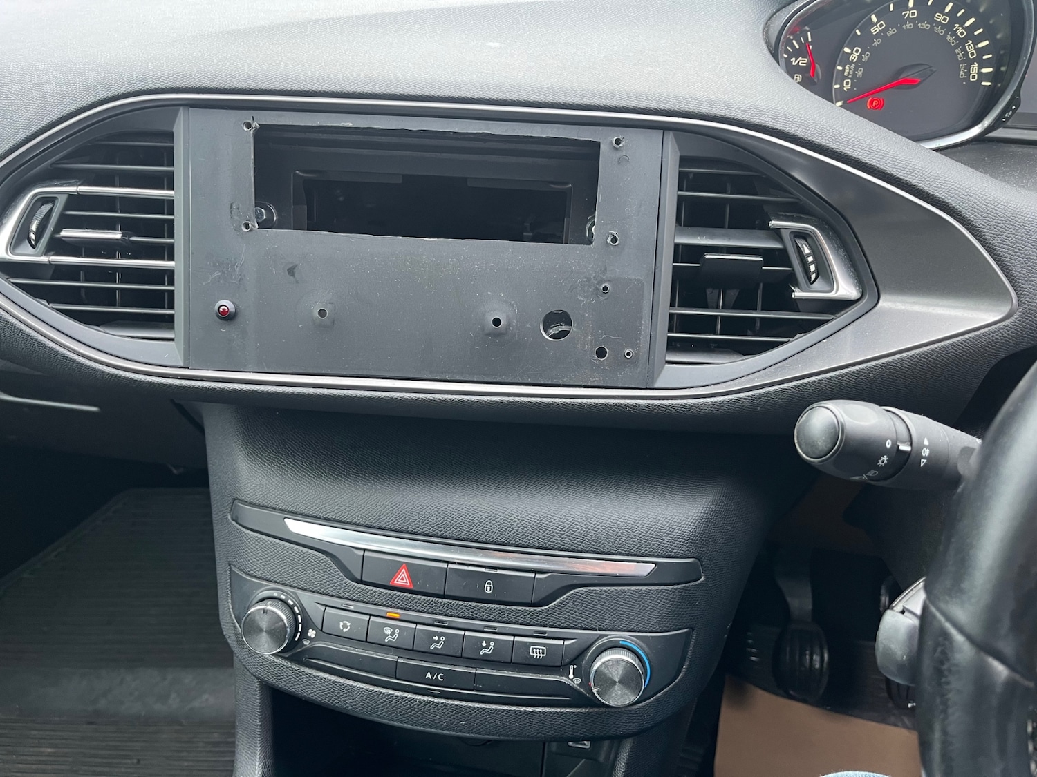 Used Peugeot 308 2019 for sale - 77245377: Photo 18