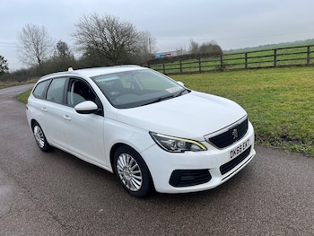 Used Peugeot 308 2019 for sale - 77245377: Photo