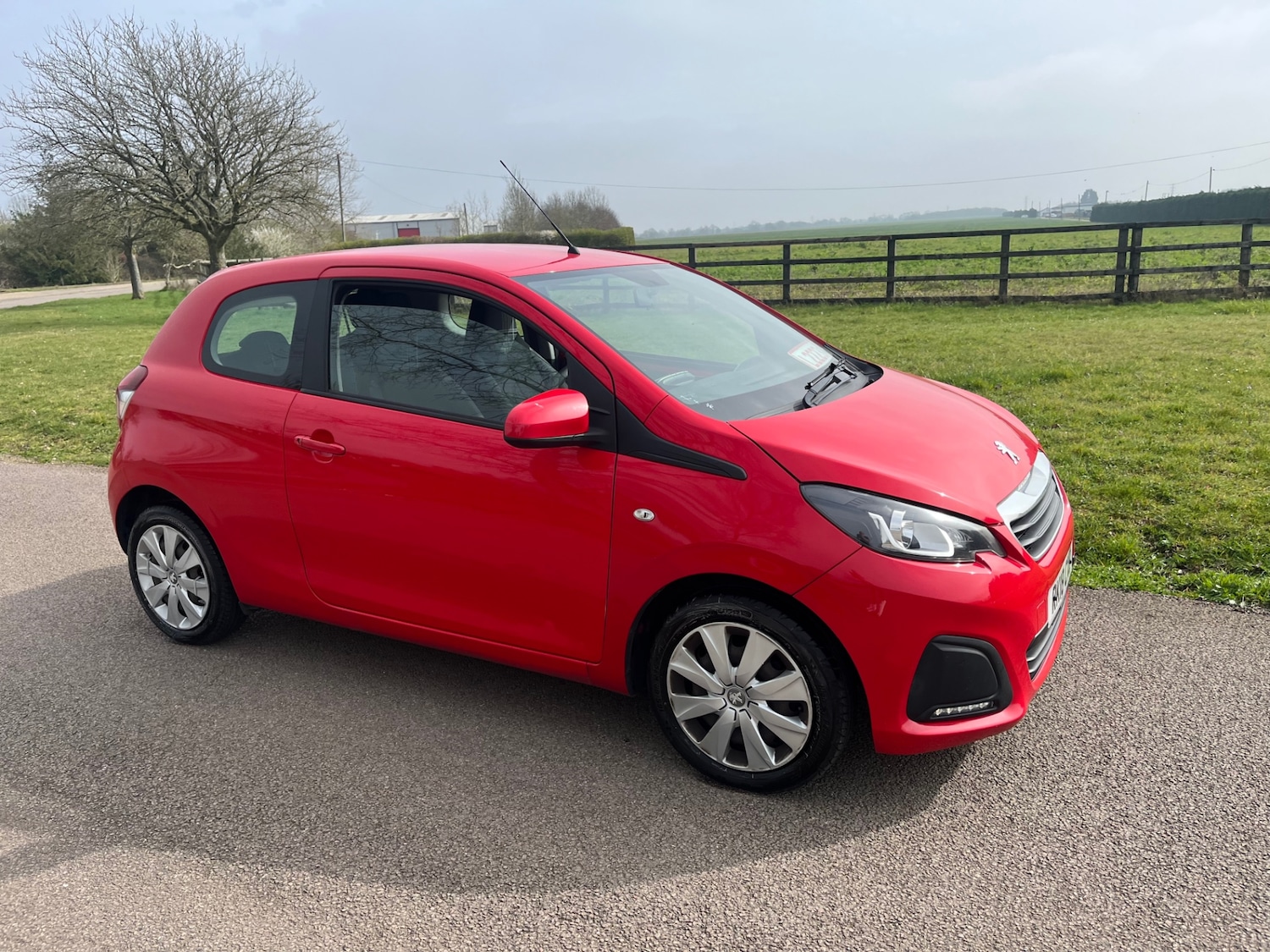 Used Peugeot 108 2018 for sale - 77968933: Photo 2