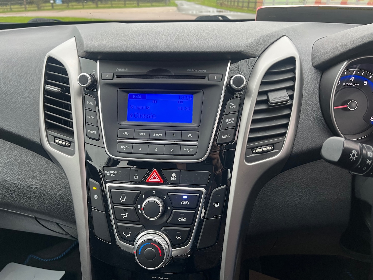 Used Hyundai i30 2014 for sale - 76777746: Photo 17