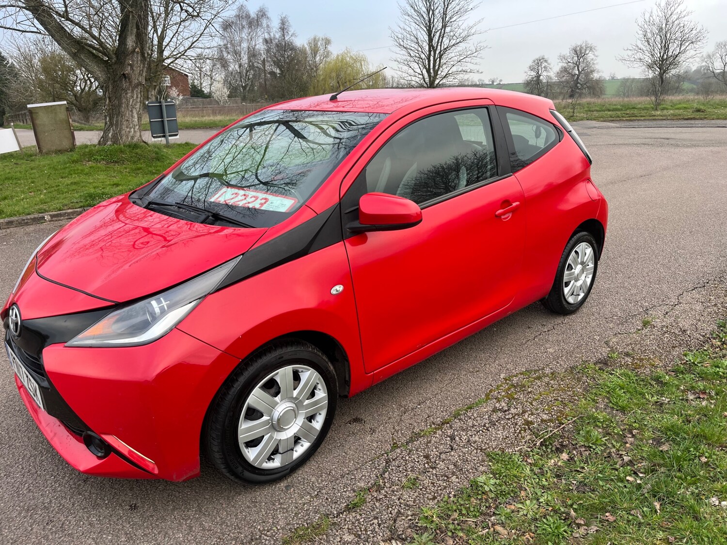 Used Toyota AYGO 2017 for sale - 77812932: Photo 10