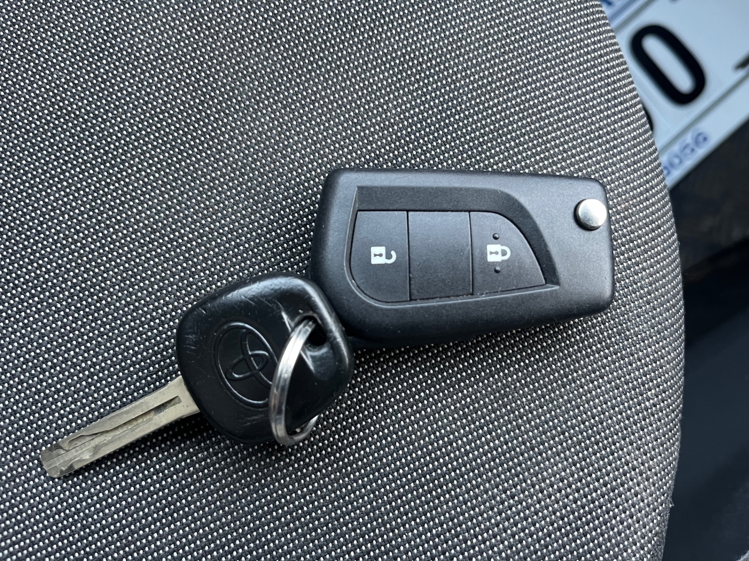 Used Toyota AYGO 2017 for sale - 77812932: Photo 24