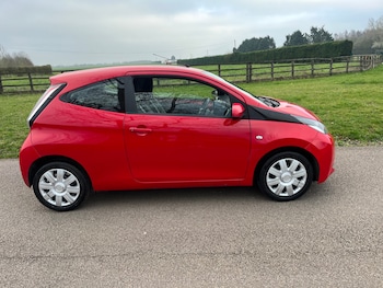 Used Toyota AYGO 2017 for sale - 77812932: Photo