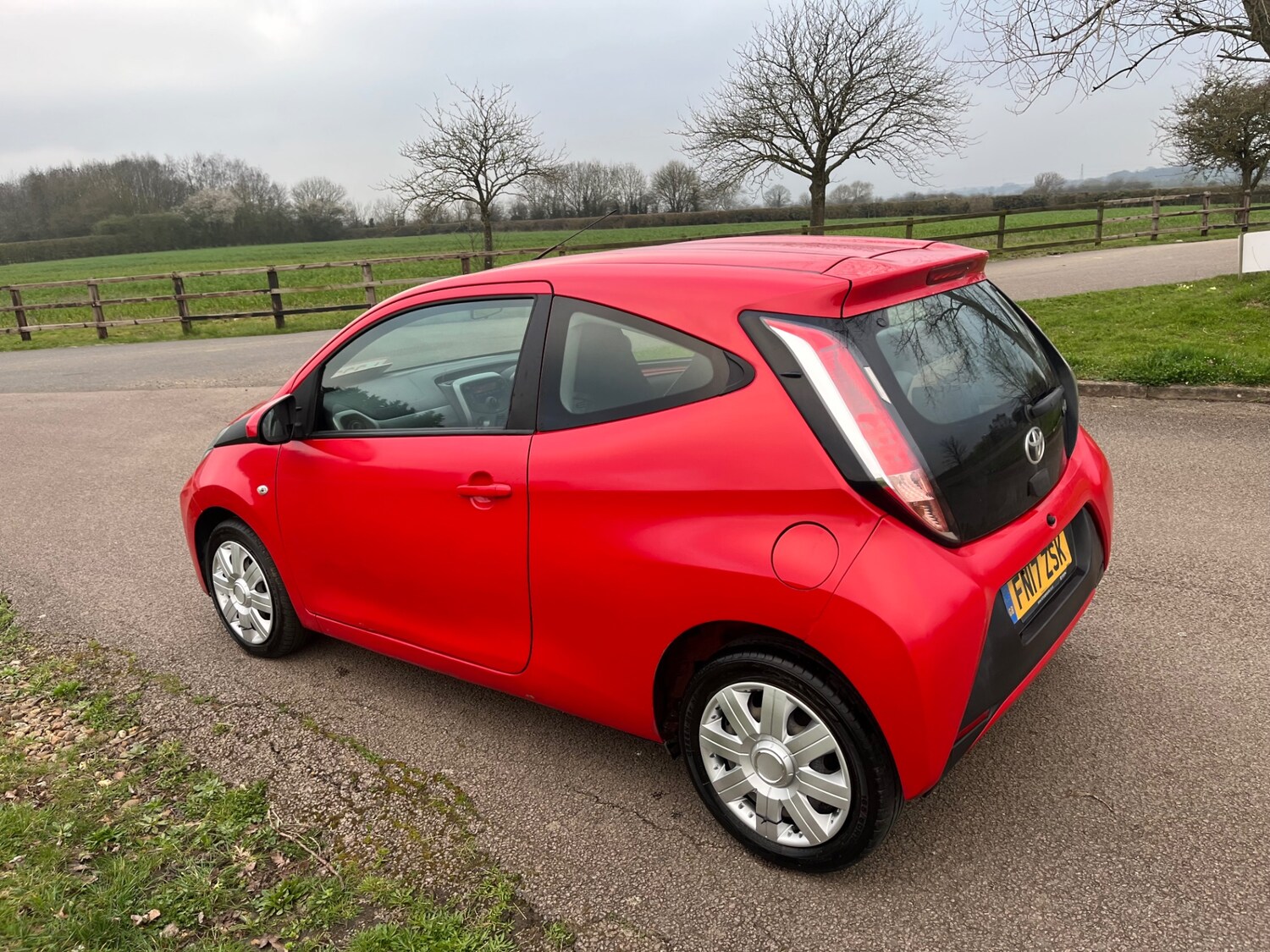 Used Toyota AYGO 2017 for sale - 77812932: Photo 8