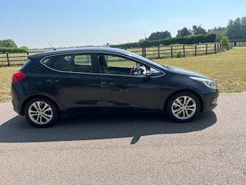 Used Kia Ceed 2015 for sale - 79171912: Photo