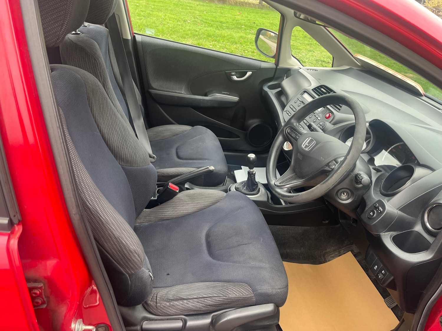 Used Honda Jazz 2011 for sale - 76309580: Photo 12