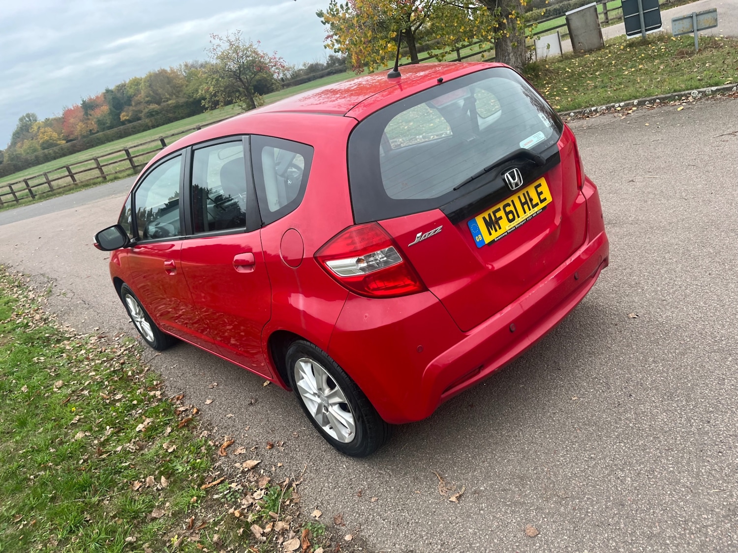Used Honda Jazz 2011 for sale - 76309580: Photo 6
