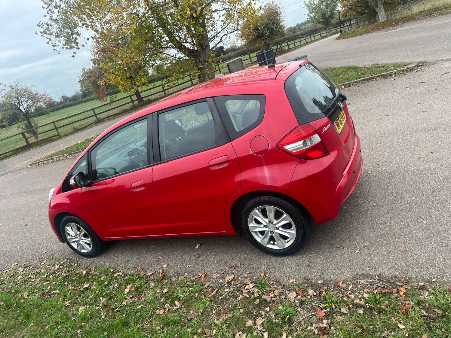 Used Honda Jazz 2011 for sale - 76309580: Photo 7