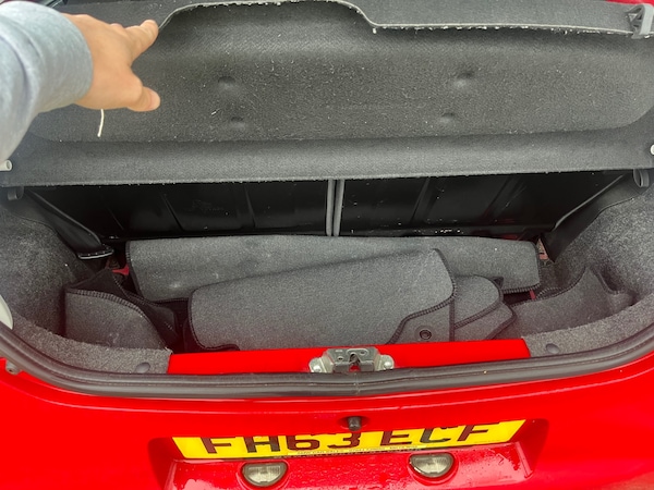 Used Toyota AYGO 2014 for sale - 76275879: Photo 11