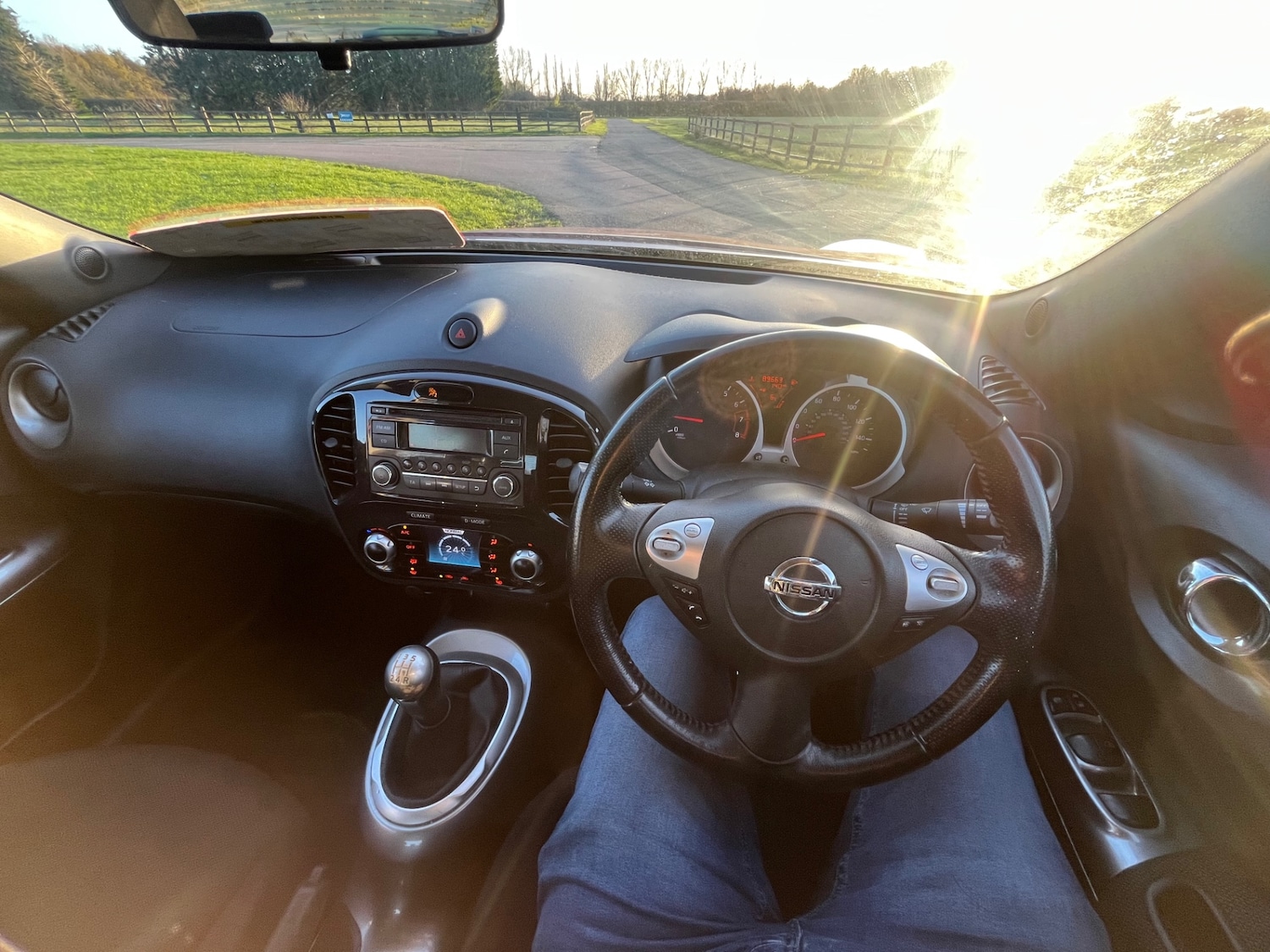 Used Nissan Juke 2012 for sale - 76602731: Photo 19