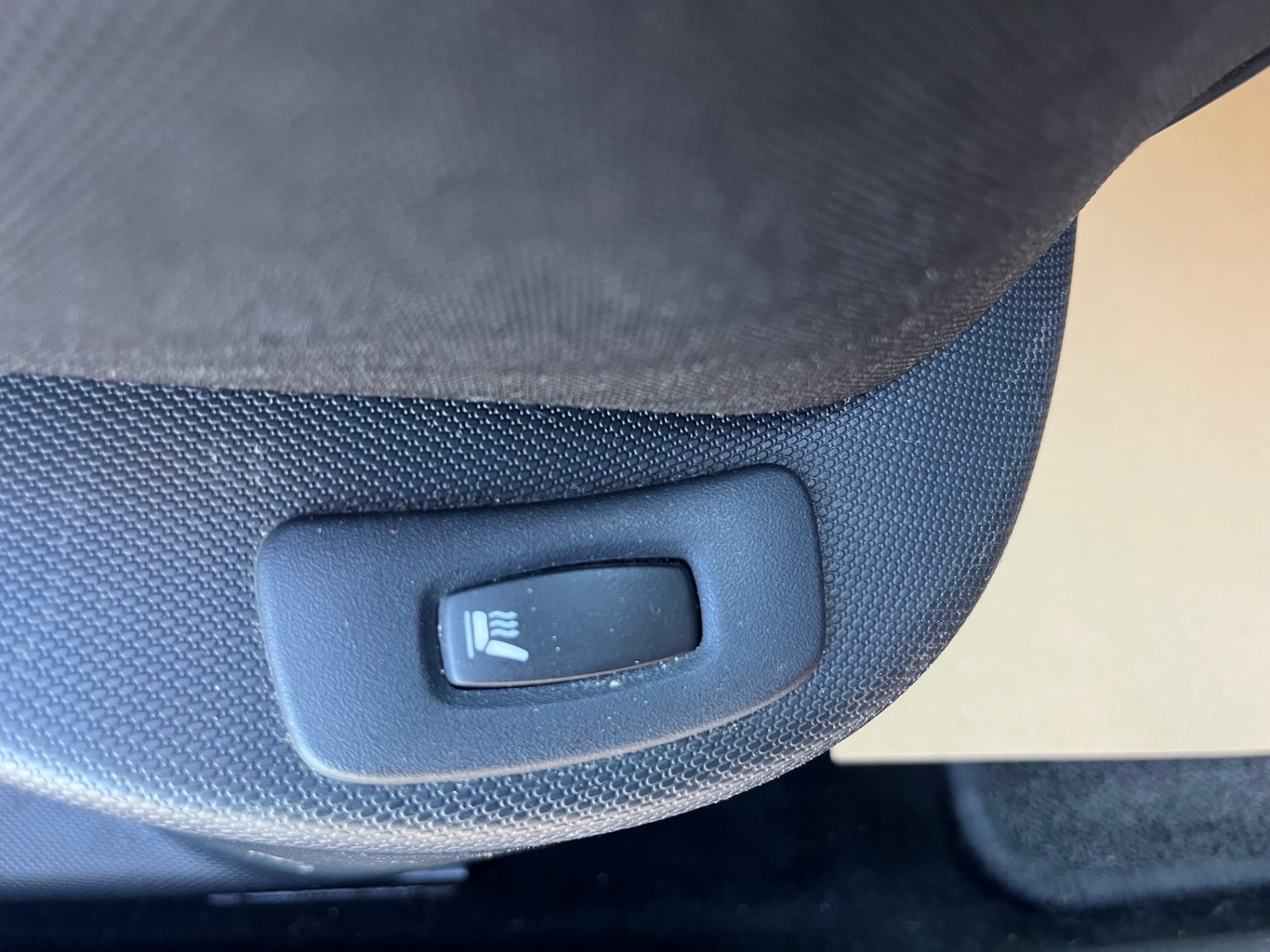 Used Renault Clio 2013 for sale - 77760228: Photo 15