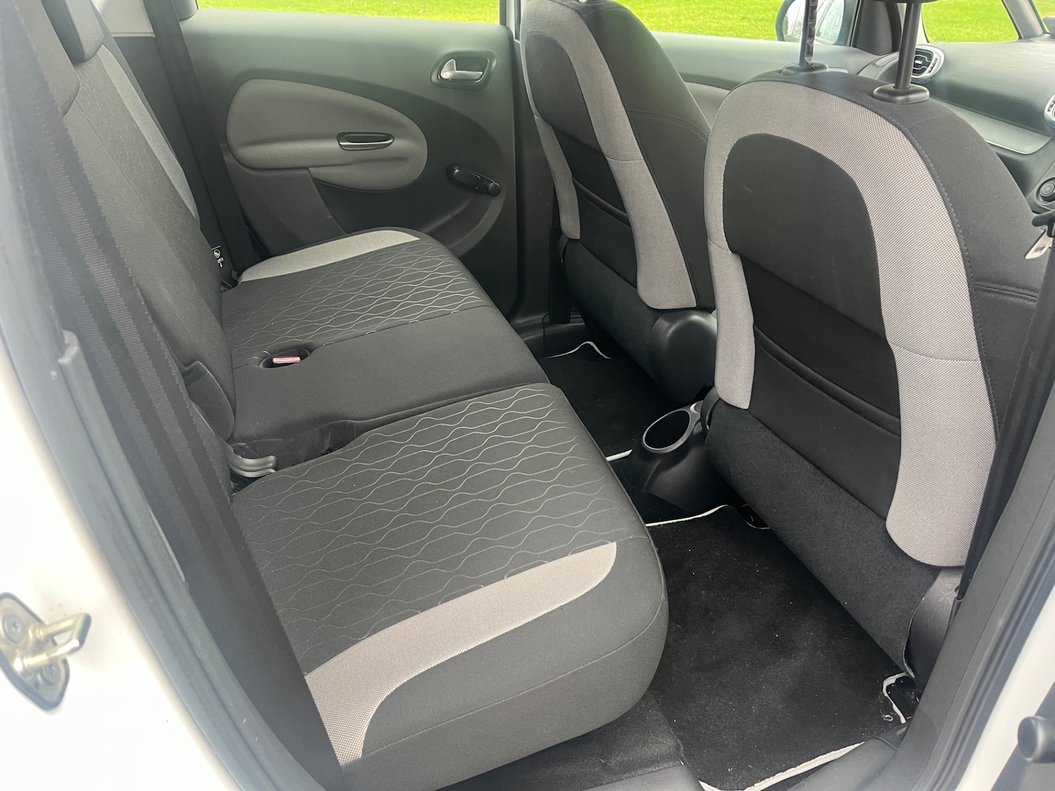 Used Citroen C3 Picasso 2015 for sale - 76682419: Photo 13