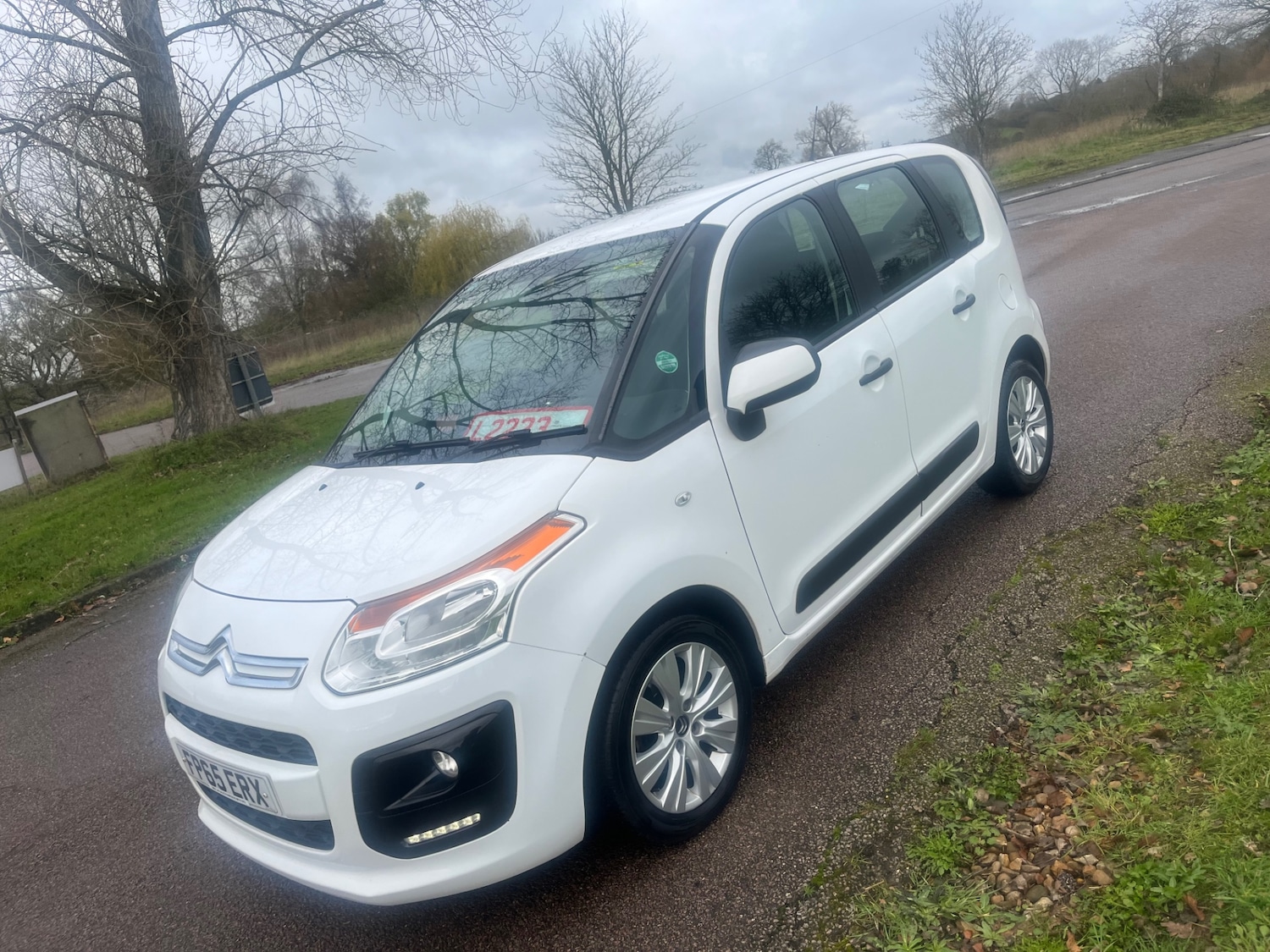 Used Citroen C3 Picasso 2015 for sale - 76682419: Photo 8