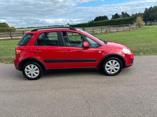 Used Suzuki SX4 2014 for sale - 76063739: Photo 3