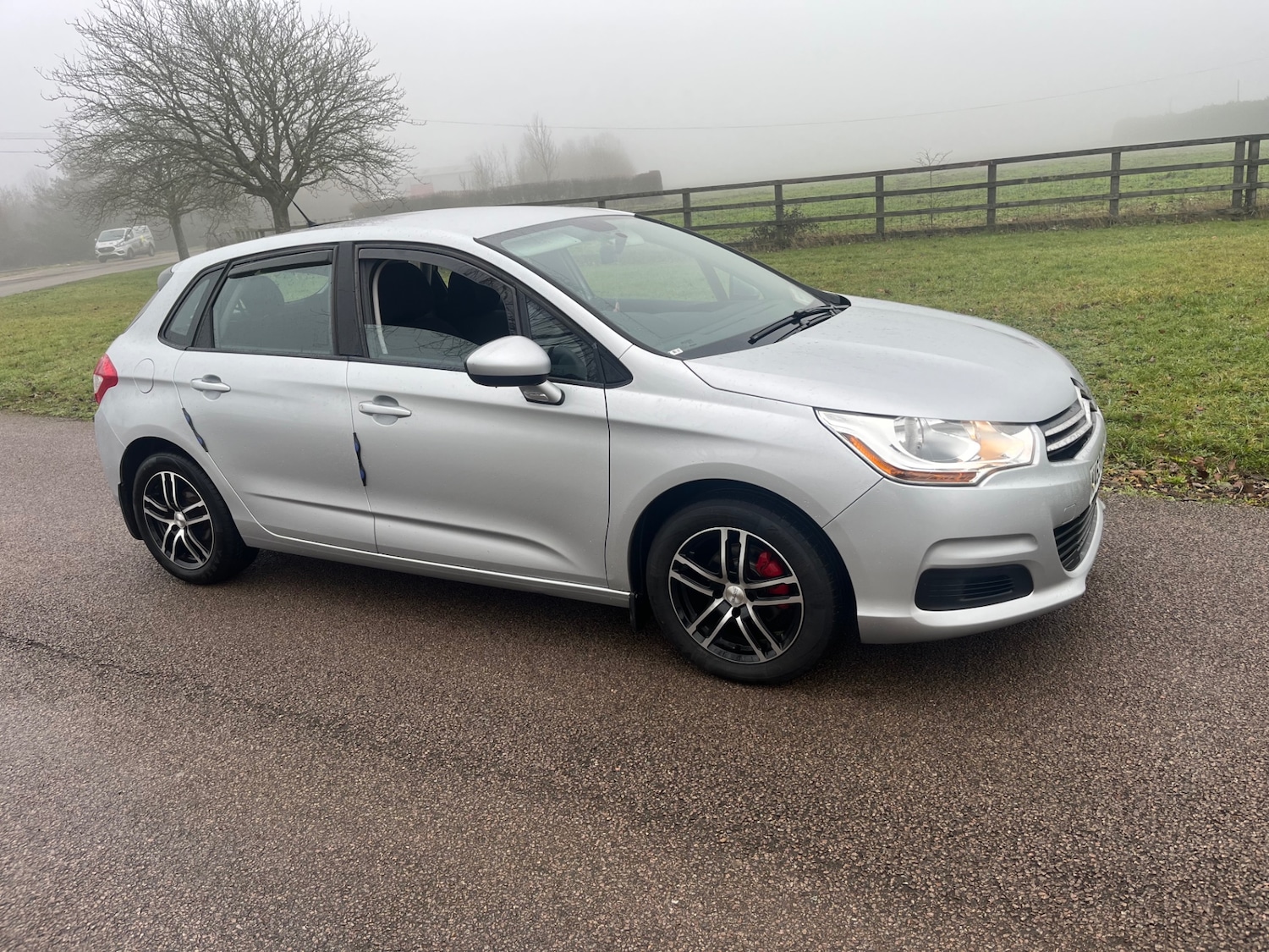 Used Citroen C4 2013 for sale - 77137220: Photo 2