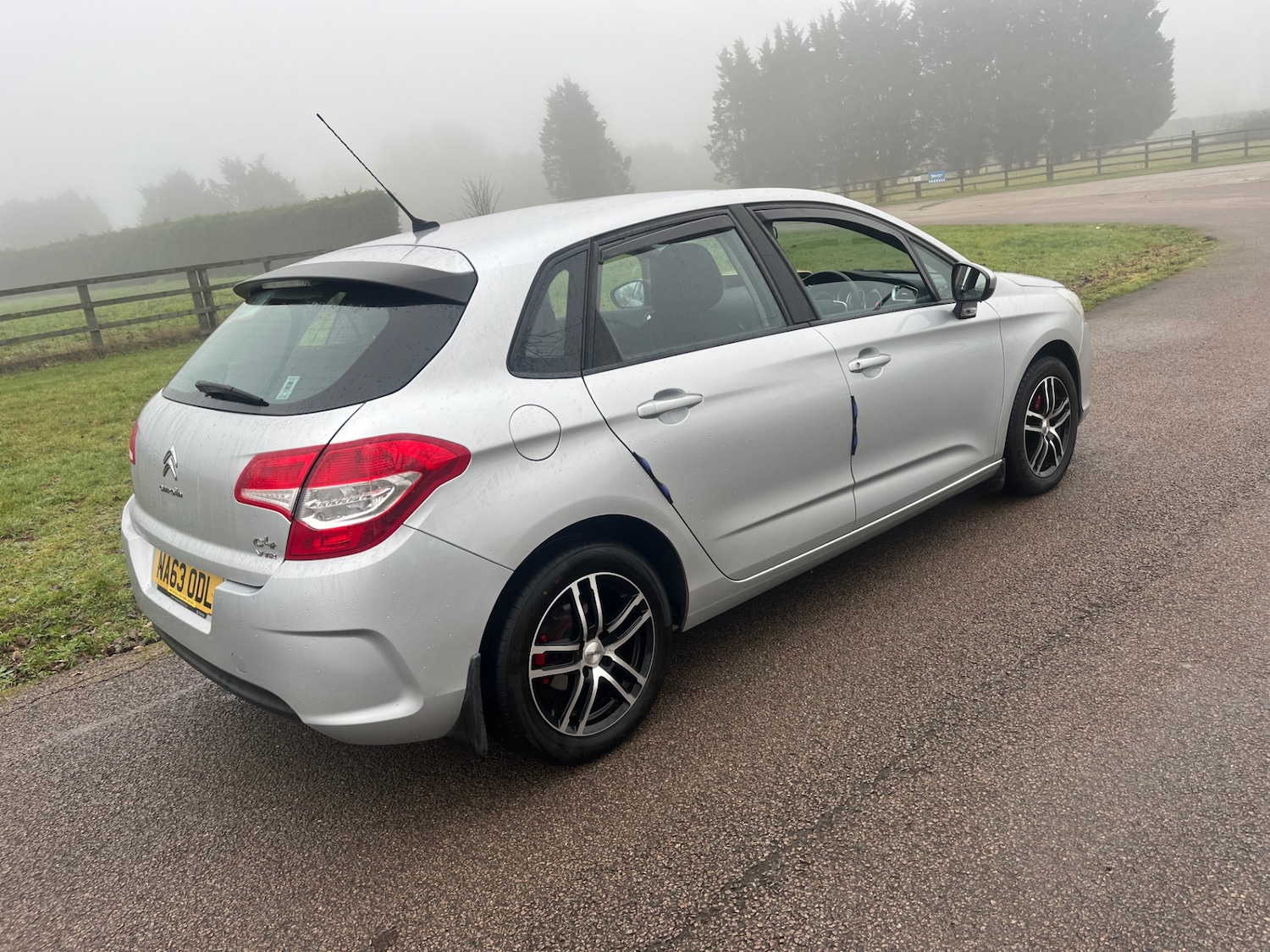Used Citroen C4 2013 for sale - 77137220: Photo 4