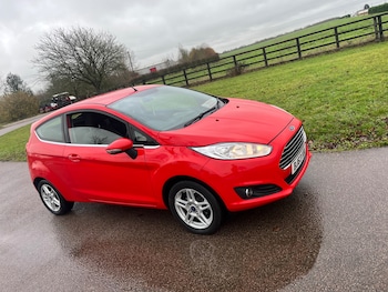 Used Ford Fiesta 2013 for sale - 76763547: Photo