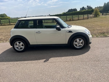 Used MINI Hatch 2011 for sale - 75580723: Photo