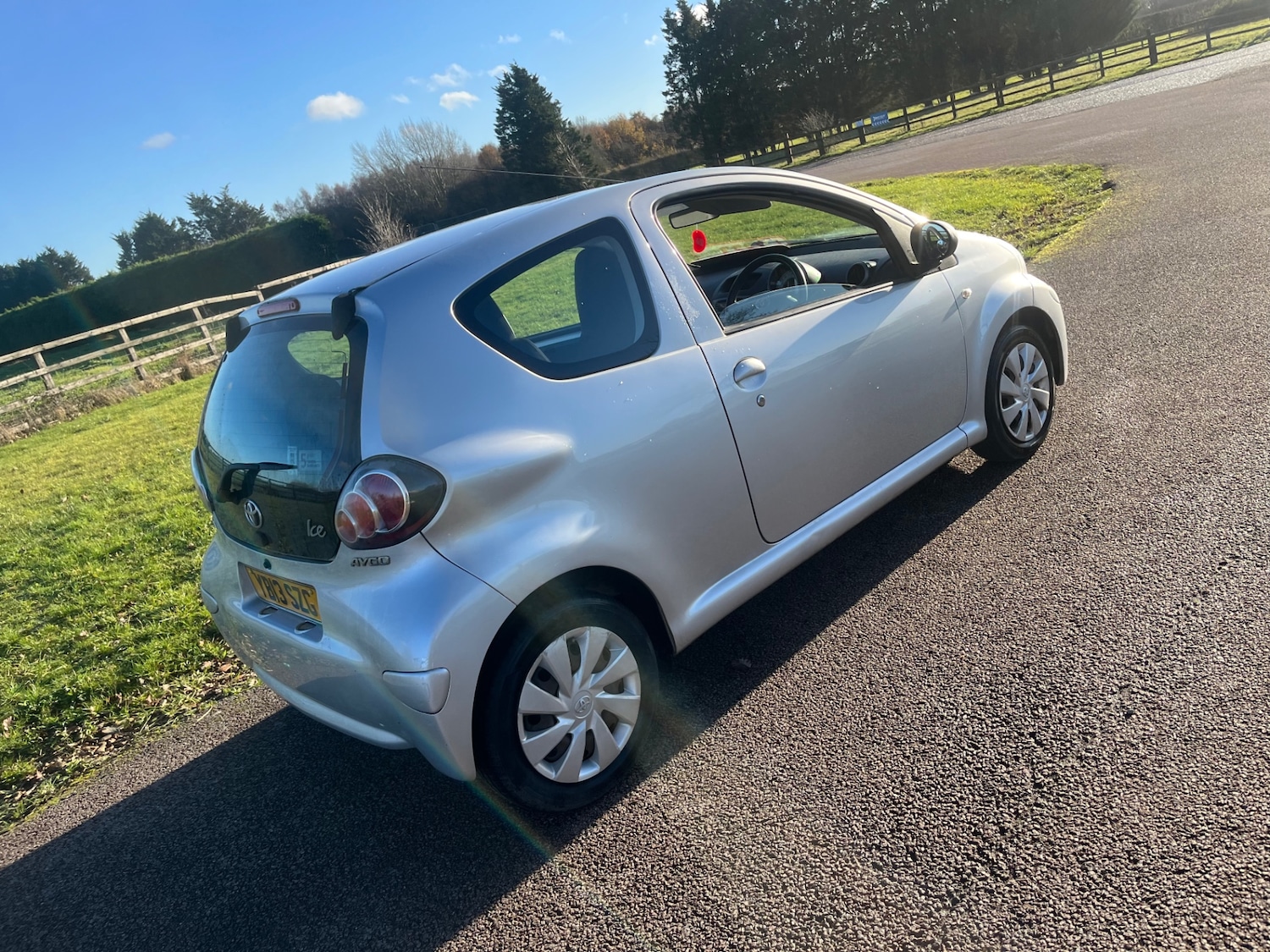 Used Toyota AYGO 2013 for sale - 76793042: Photo 4