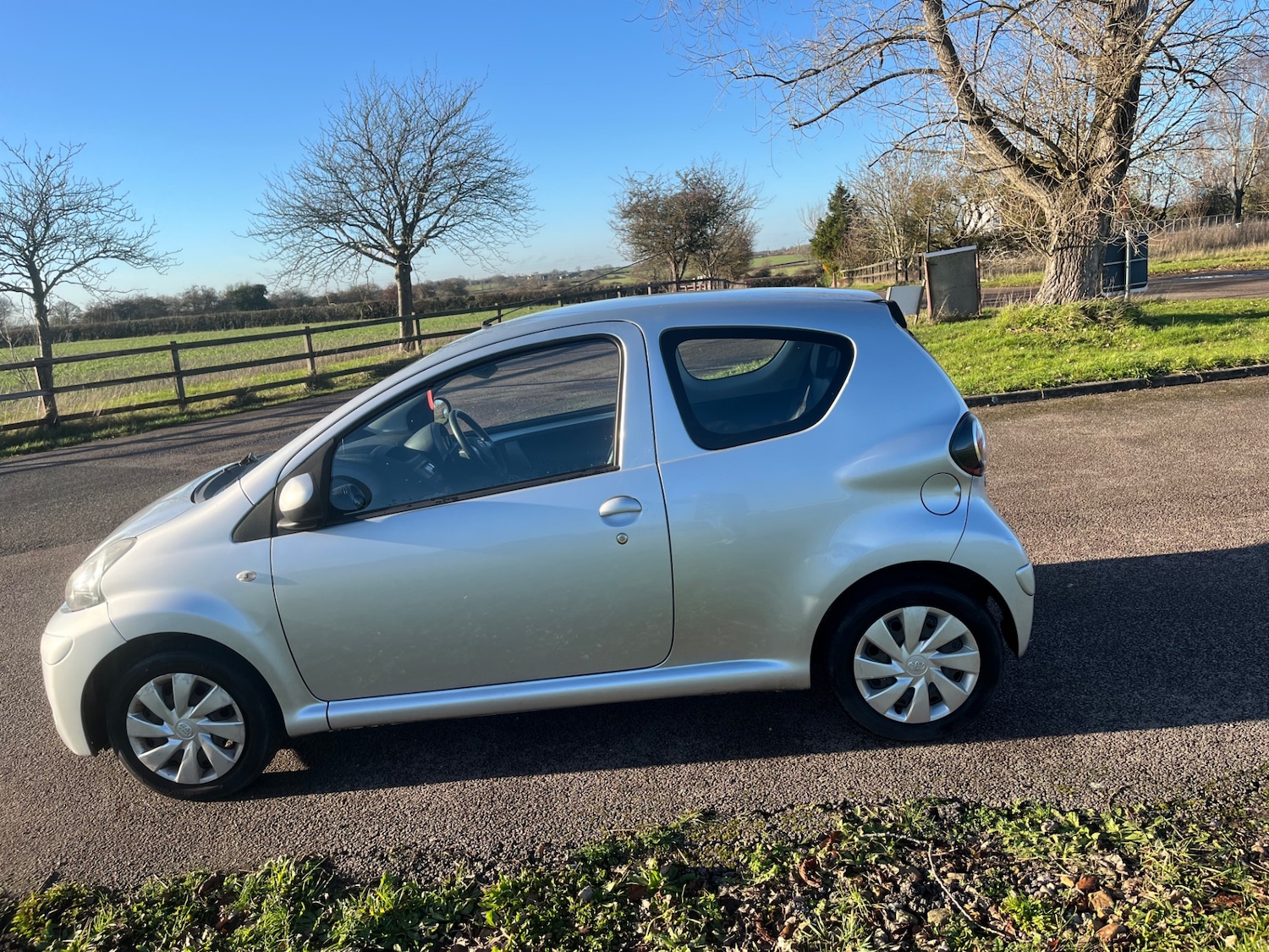 Used Toyota AYGO 2013 for sale - 76793042: Photo 7
