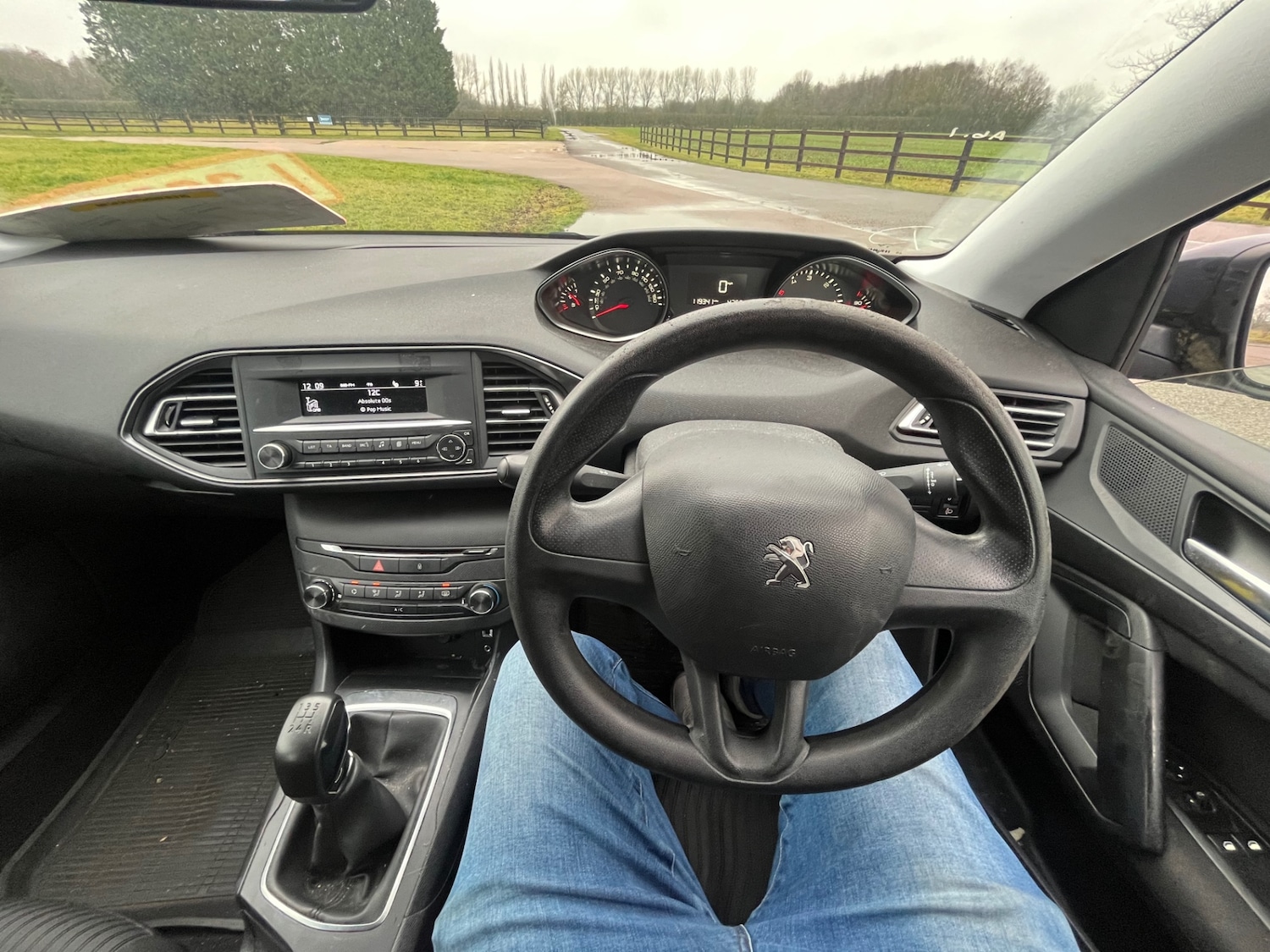 Used Peugeot 308 2015 for sale - 77282980: Photo 21