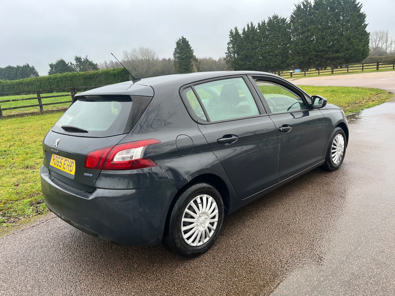 Used Peugeot 308 2015 for sale - 77282980: Photo 4